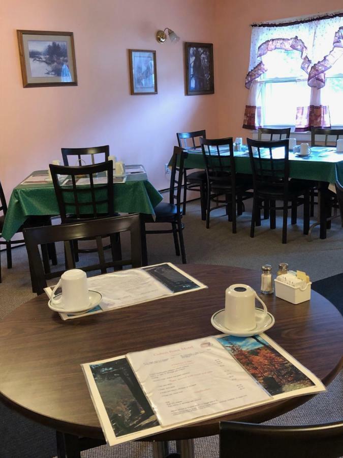 ويلسبورو Colton Point Motel المظهر الخارجي الصورة
