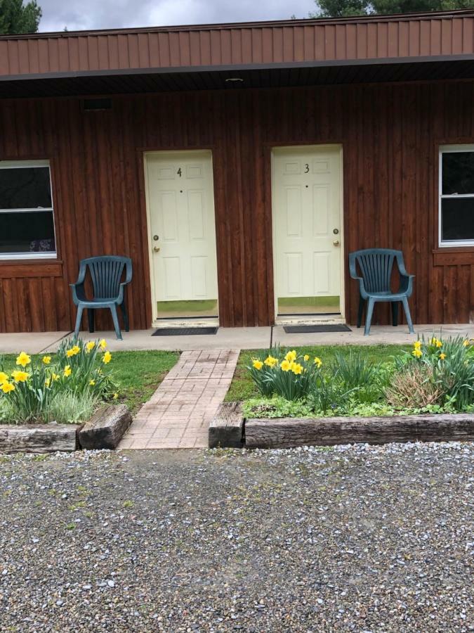 ويلسبورو Colton Point Motel المظهر الخارجي الصورة