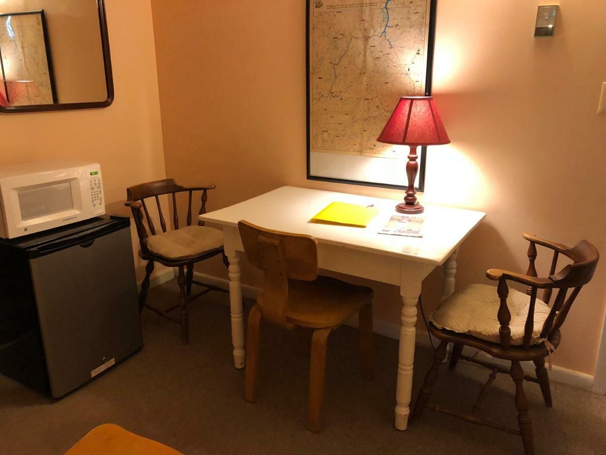 ويلسبورو Colton Point Motel المظهر الخارجي الصورة